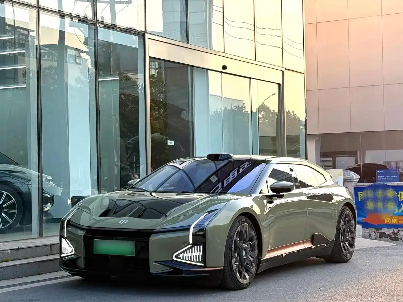 HiPhi Z 2023 Five-Seat Version — миниатюра 1