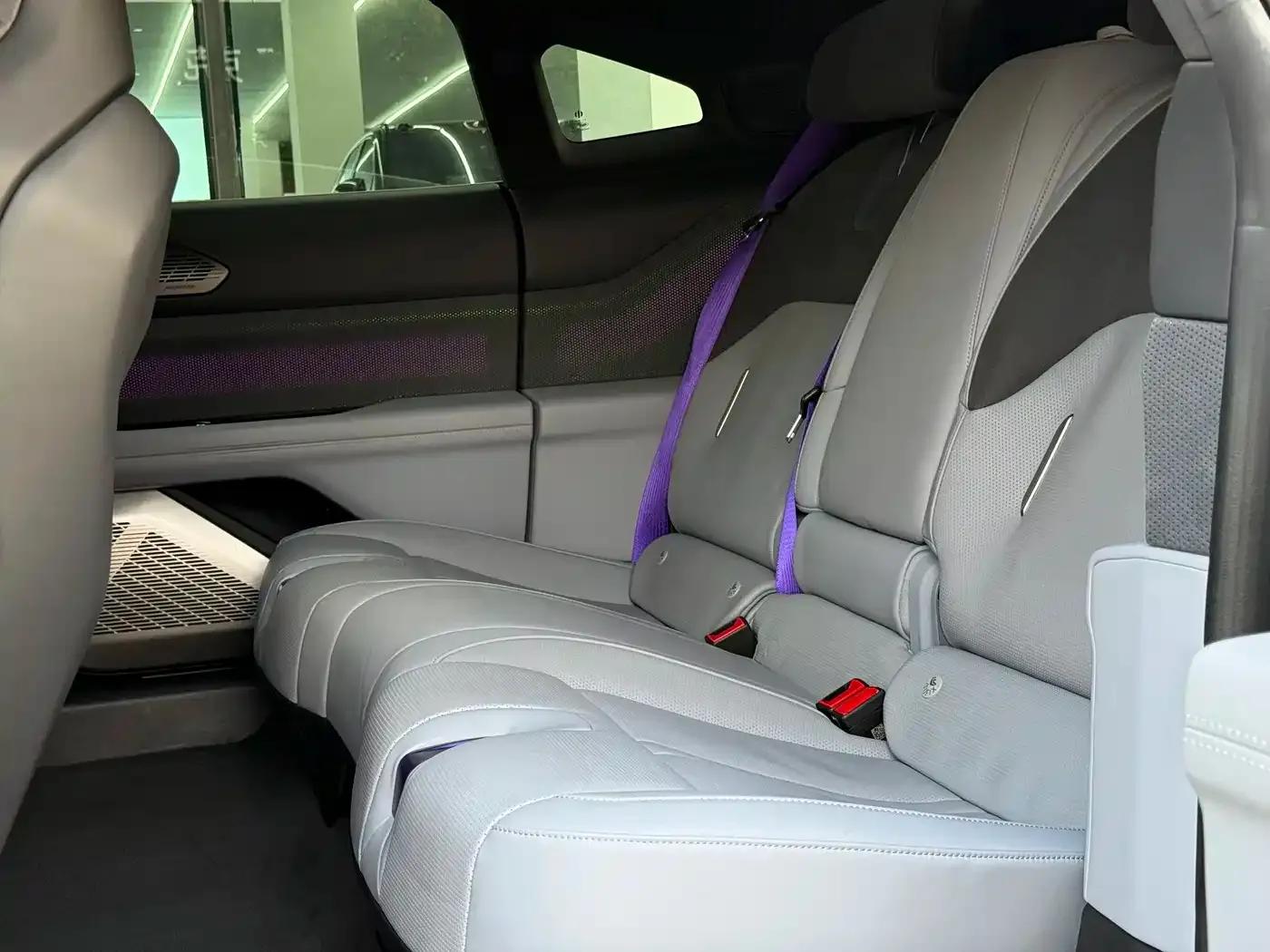 HiPhi Z 2023 Five-Seat Version — миниатюра 11