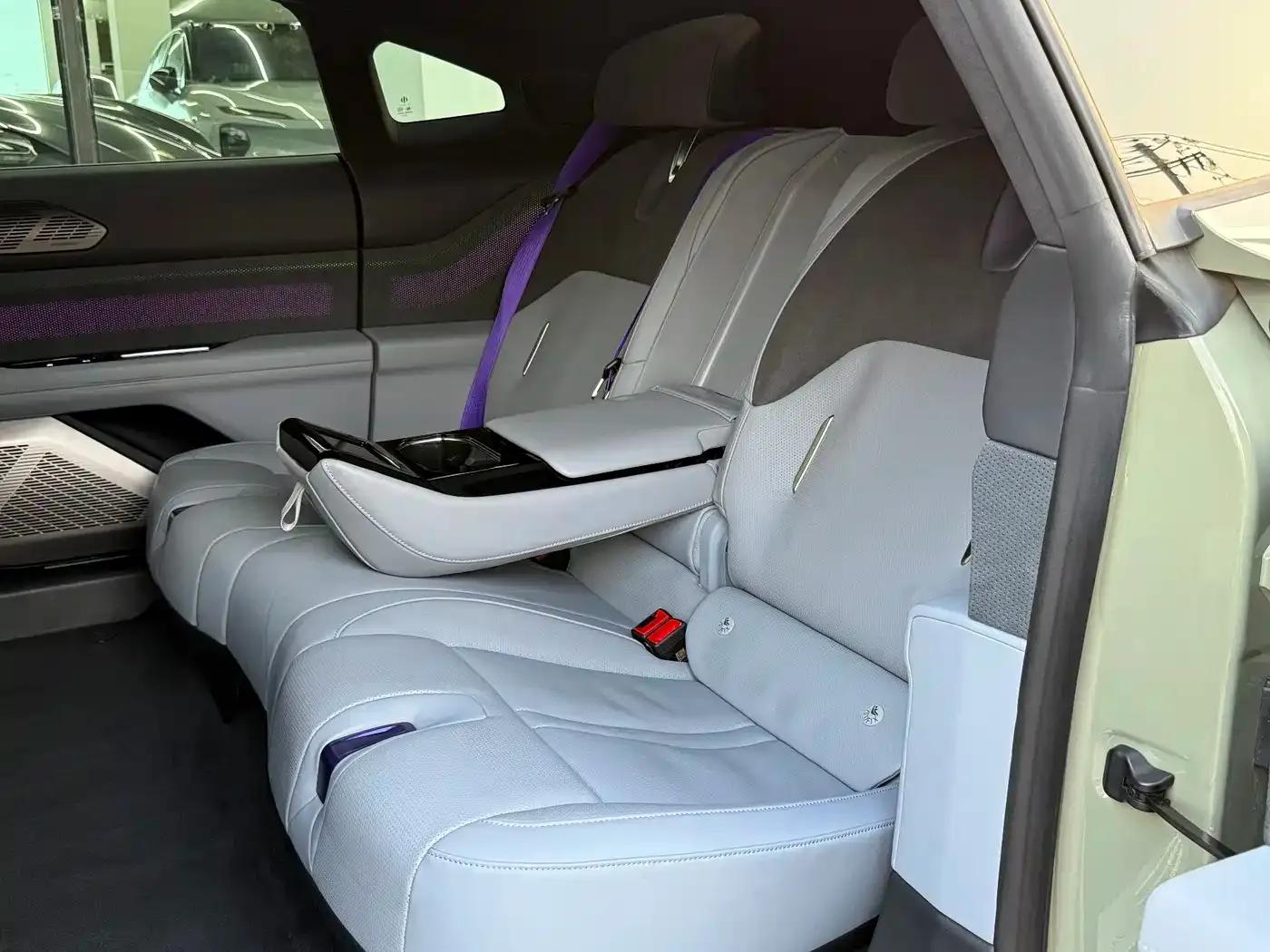 HiPhi Z 2023 Five-Seat Version — миниатюра 12