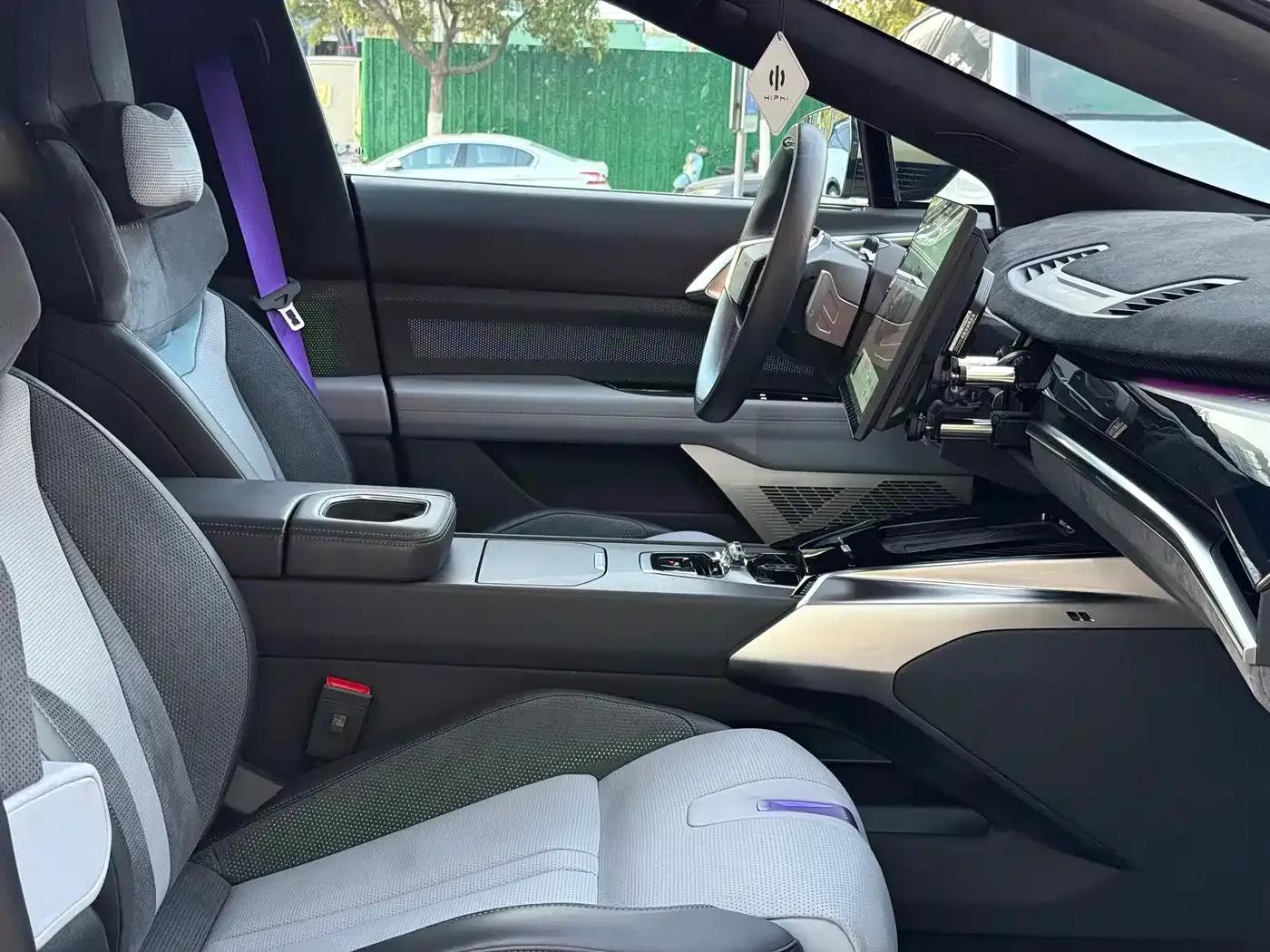 HiPhi Z 2023 Five-Seat Version — миниатюра 14