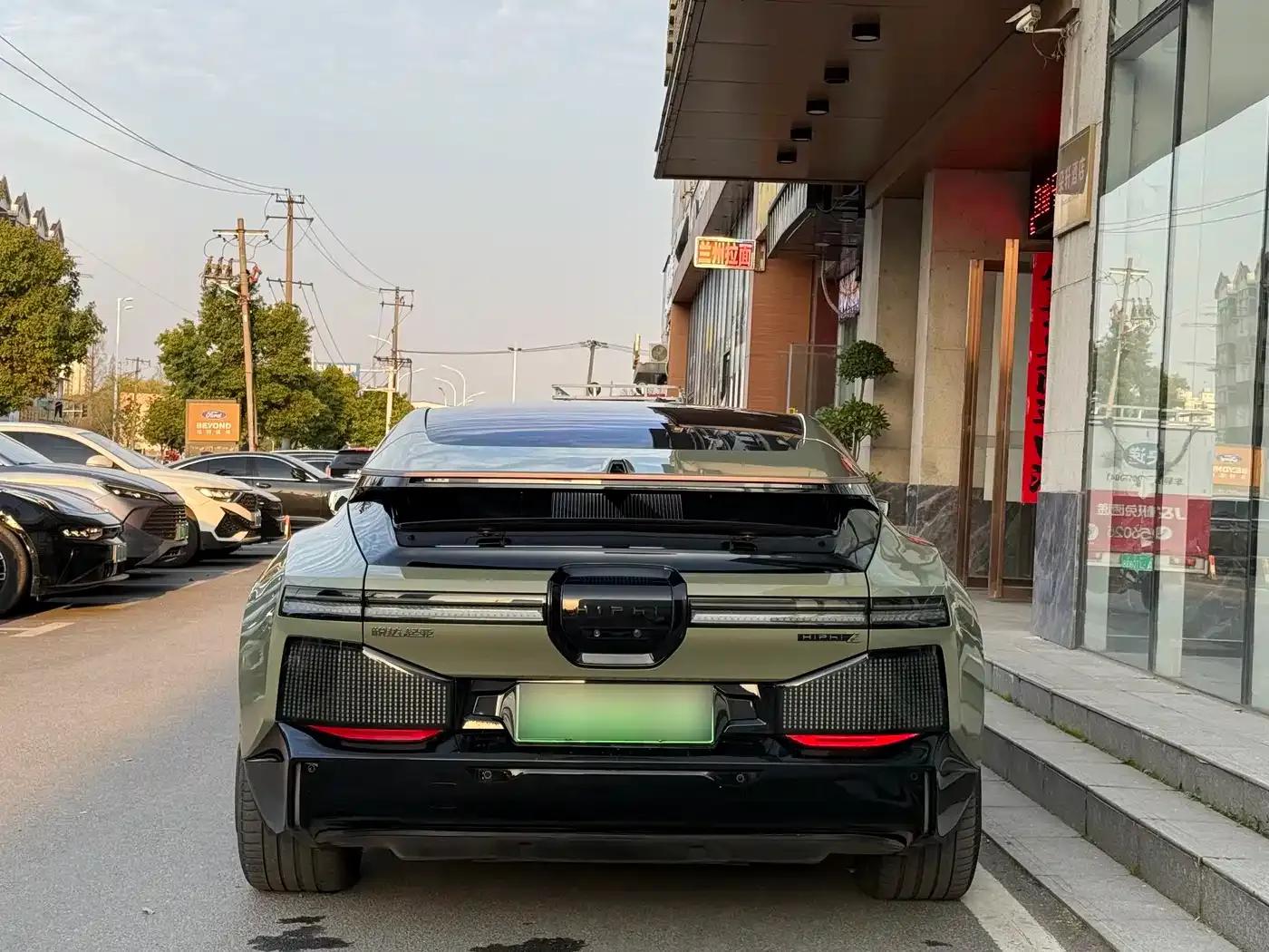 HiPhi Z 2023 Five-Seat Version — миниатюра 5