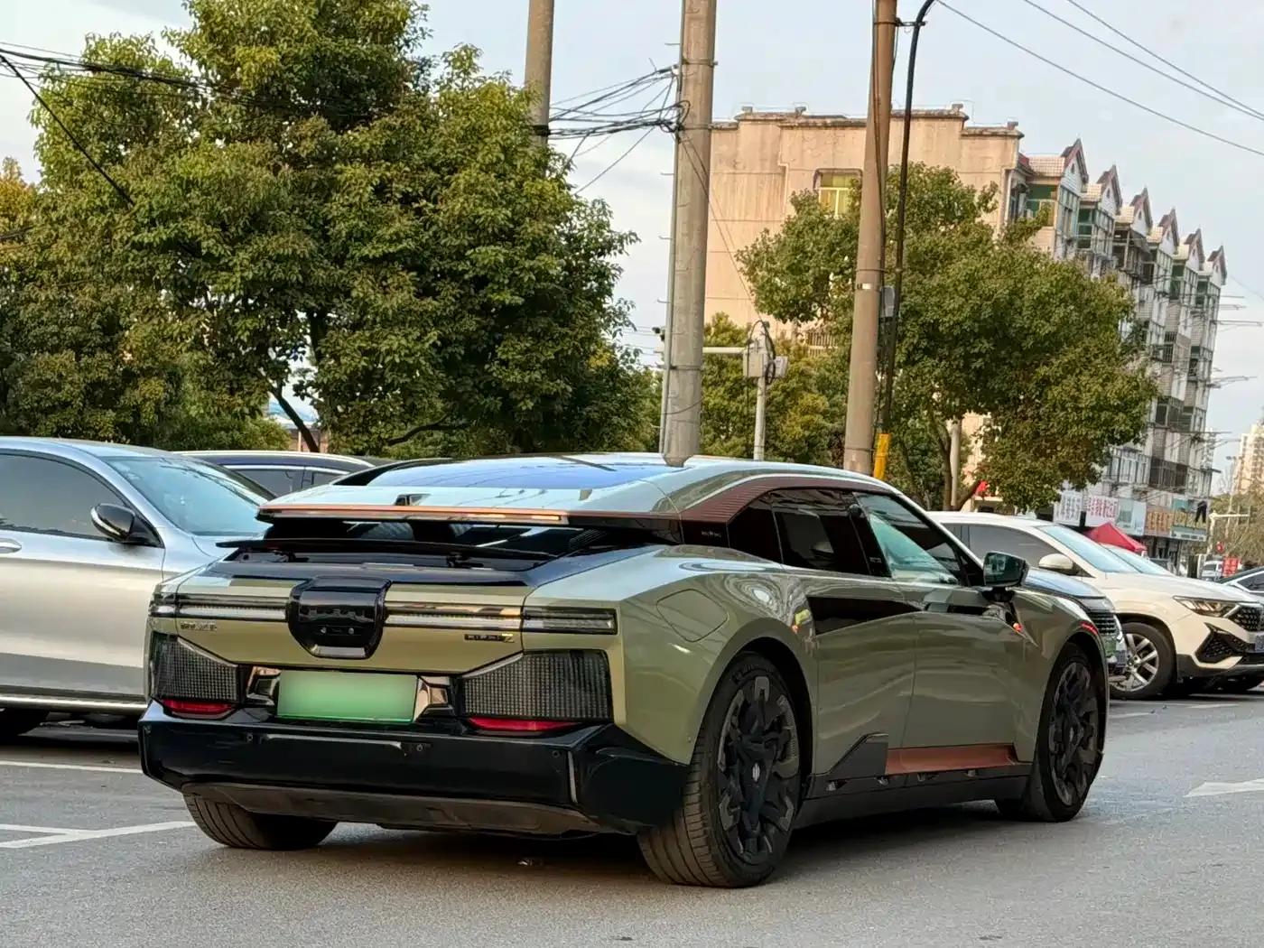 HiPhi Z 2023 Five-Seat Version — миниатюра 6