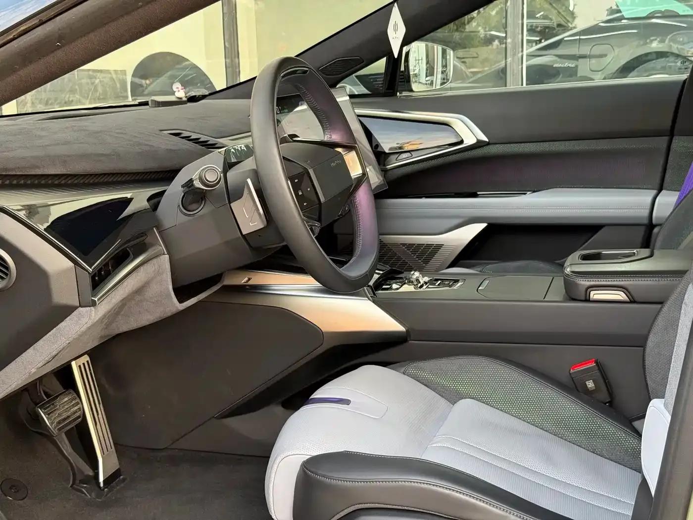 HiPhi Z 2023 Five-Seat Version — миниатюра 10