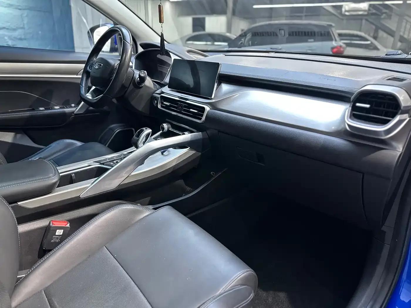 Geely Binyue New Energy 2020 1.5T ePro Super — миниатюра 9