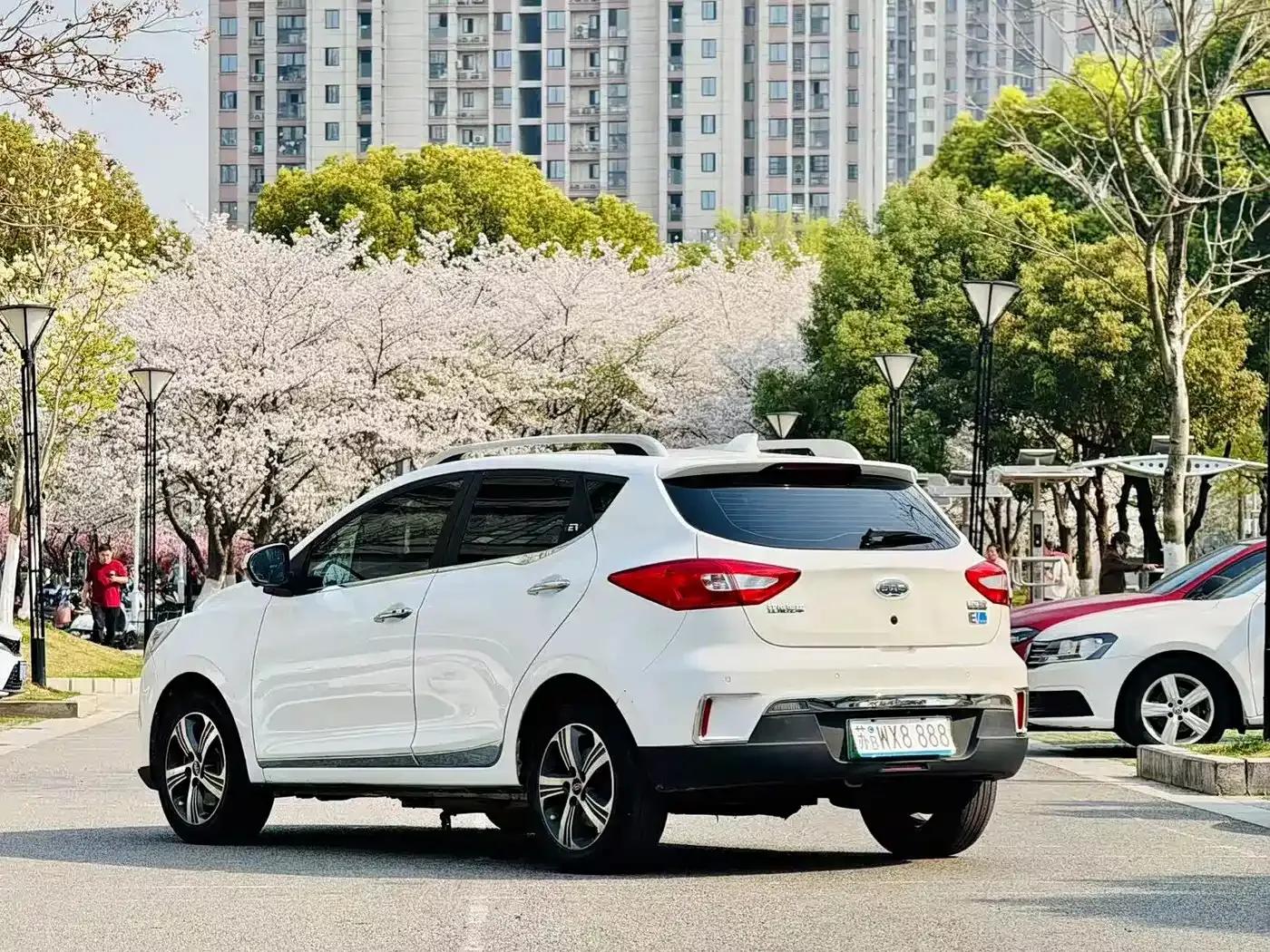 JAC iEV7S 2018 Smart Edition — миниатюра 3