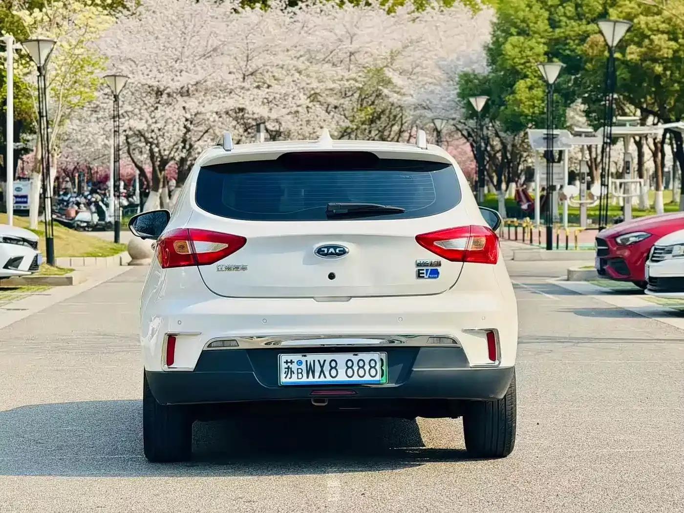 JAC iEV7S 2018 Smart Edition — миниатюра 5