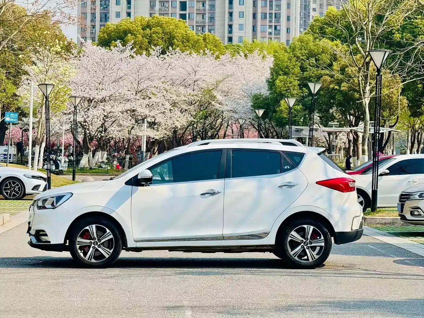 JAC iEV7S 2018 Smart Edition — миниатюра 10