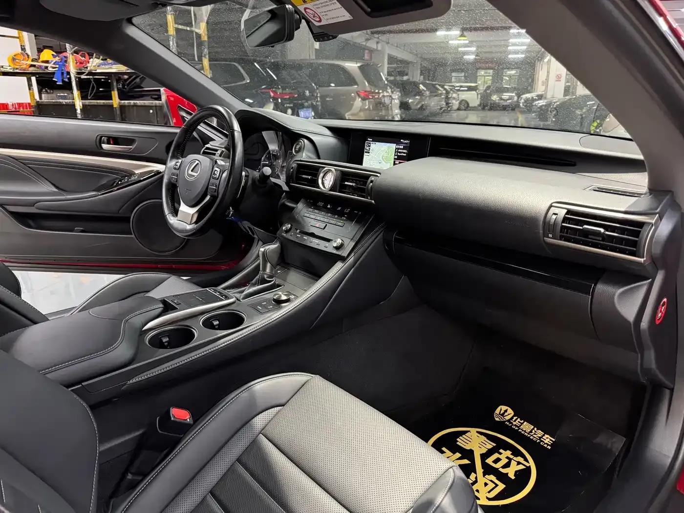 Lexus RC 2018 RC 300 Sport Edition — миниатюра 11