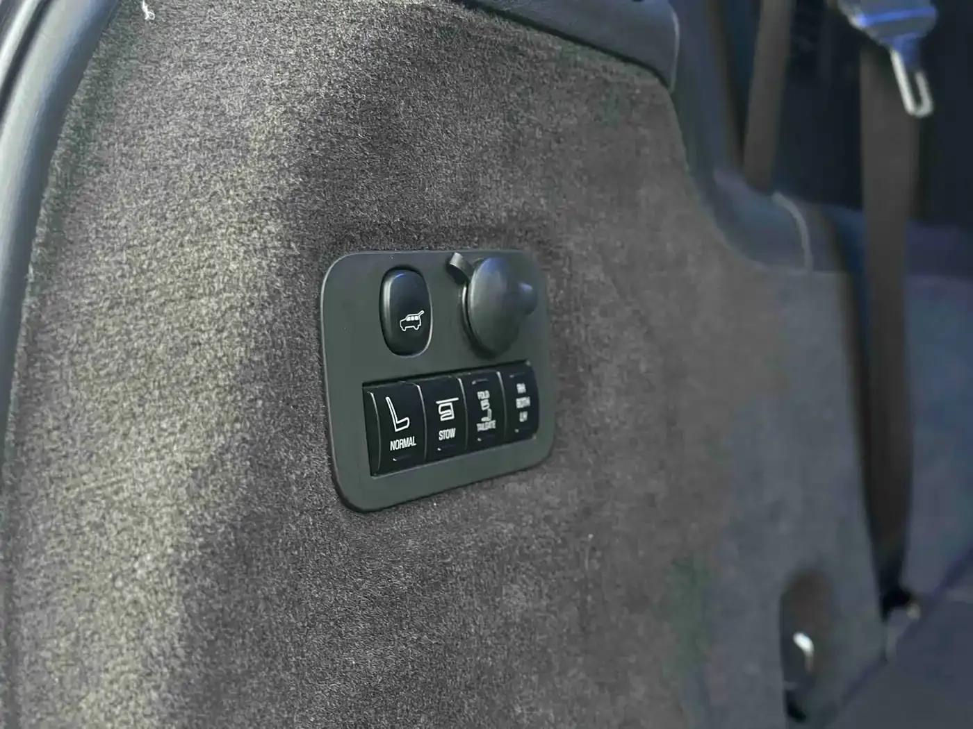 2010 Lincoln MKT 3.5T EcoBoost AWD — миниатюра 26