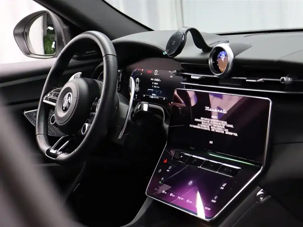 2023 Grecale 2.0T GT — миниатюра 18