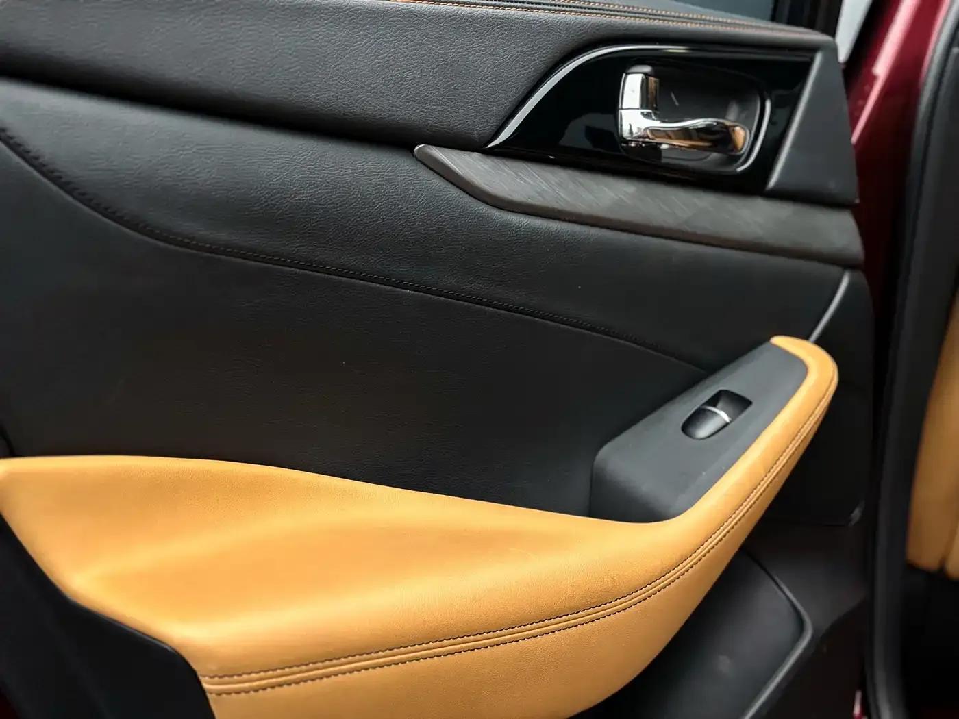2016 Nissan Maxima 2.5L XL Luxury Edition — миниатюра 22