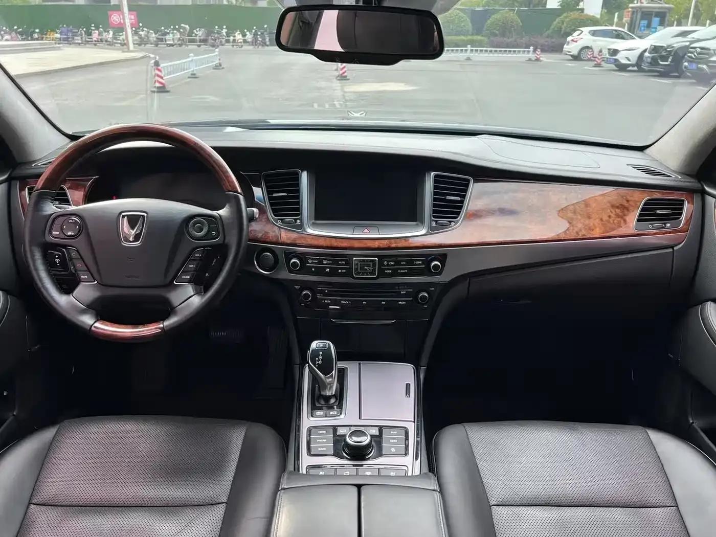 Equus 2014 3.8 GDi Premium Edition — миниатюра 6
