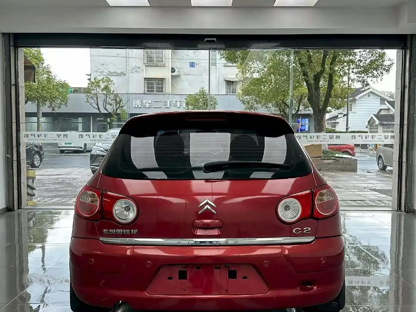 Citroën C2 2012 1.6L Automatic Sport — миниатюра 7