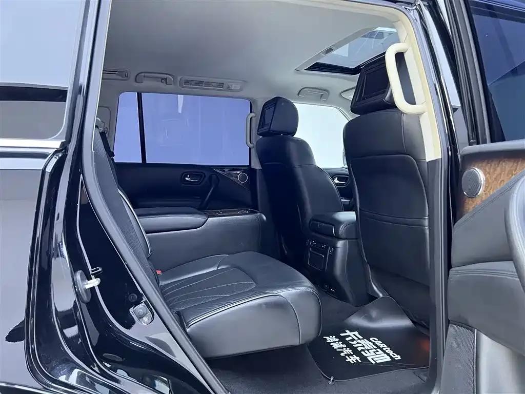 Infiniti QX80 2013 5.6L 4WD — миниатюра 29