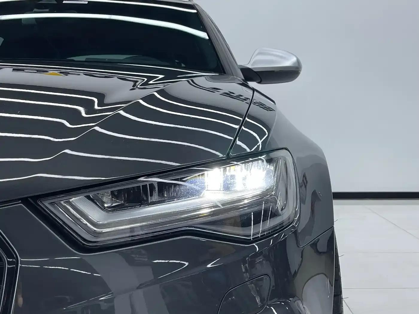 2016 Audi RS 6 4.0T Avant — миниатюра 22
