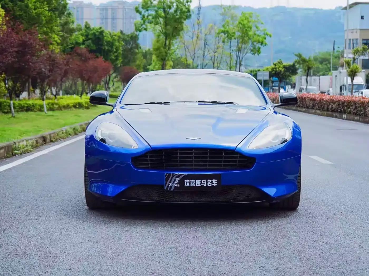 2012 Virage 6.0 Coupe — миниатюра 2