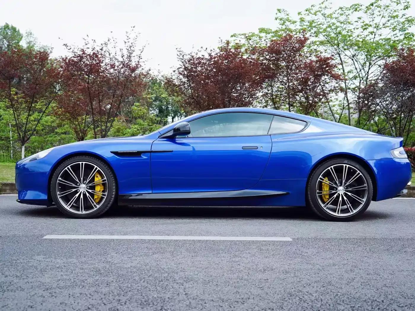 2012 Virage 6.0 Coupe — миниатюра 3