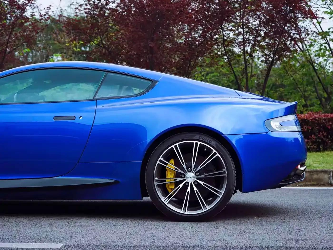 2012 Virage 6.0 Coupe — миниатюра 7