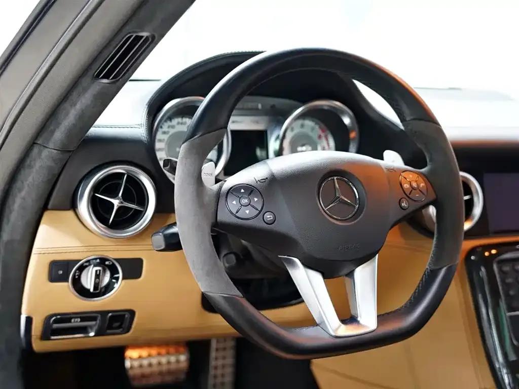 2011 Mercedes-Benz SLS AMG — миниатюра 33