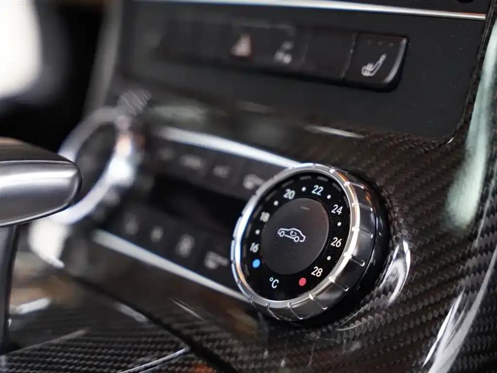 2011 Mercedes-Benz SLS AMG — миниатюра 41