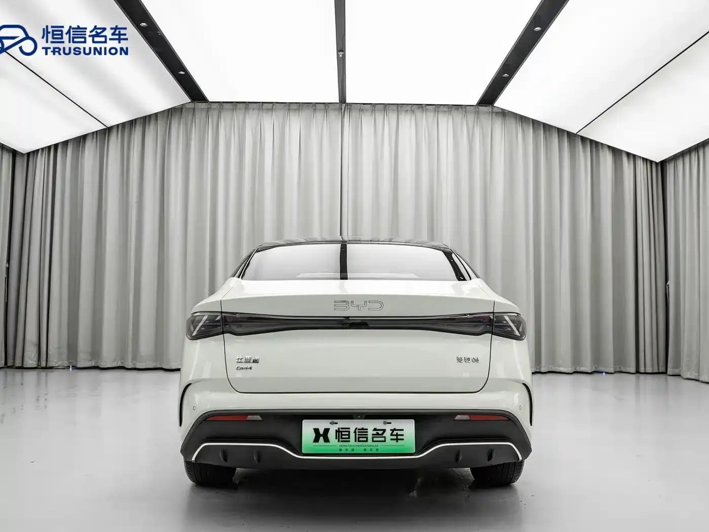 Seal 06 2024 DM-i 120KM Premium Edition — миниатюра 5