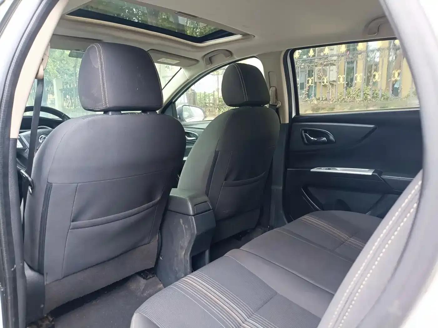 Dongfeng Fengshen AX3 2016 Model 1.5L Manual Cool Edition — миниатюра 37