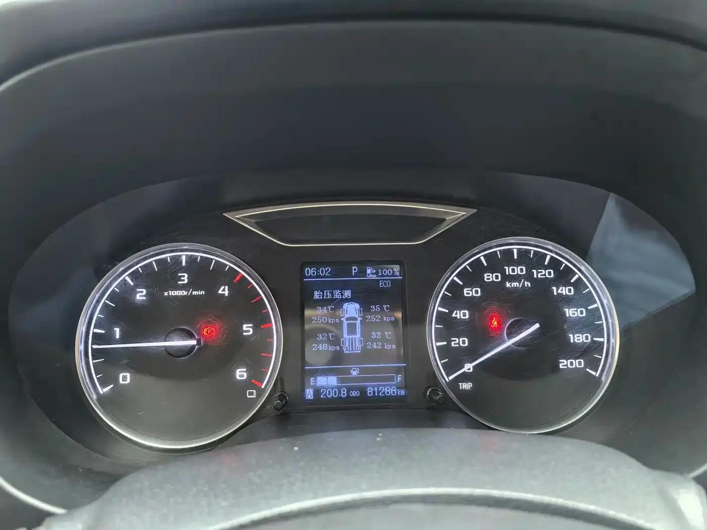 Rich 6 2020 2.3T Automatic Two-Wheel Drive Diesel Flagship Model (National VI Emission Standard) M9T — миниатюра 10
