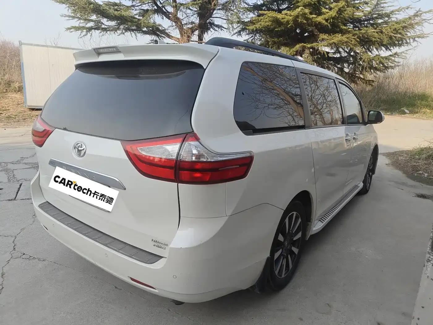 2019 SIENNA 3.5L AWD Limited 7-seater Canadian version — миниатюра 2