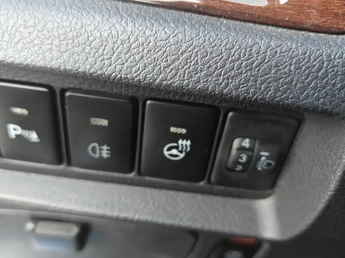 2019 SIENNA 3.5L AWD Limited 7-seater Canadian version — миниатюра 12