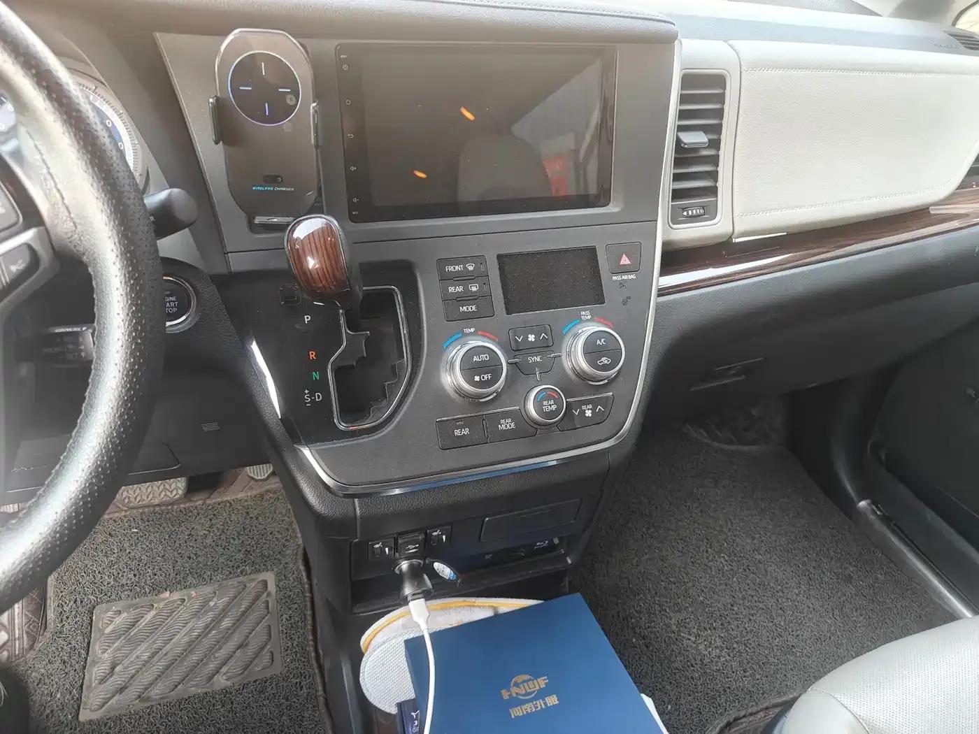 2019 SIENNA 3.5L AWD Limited 7-seater Canadian version — миниатюра 3