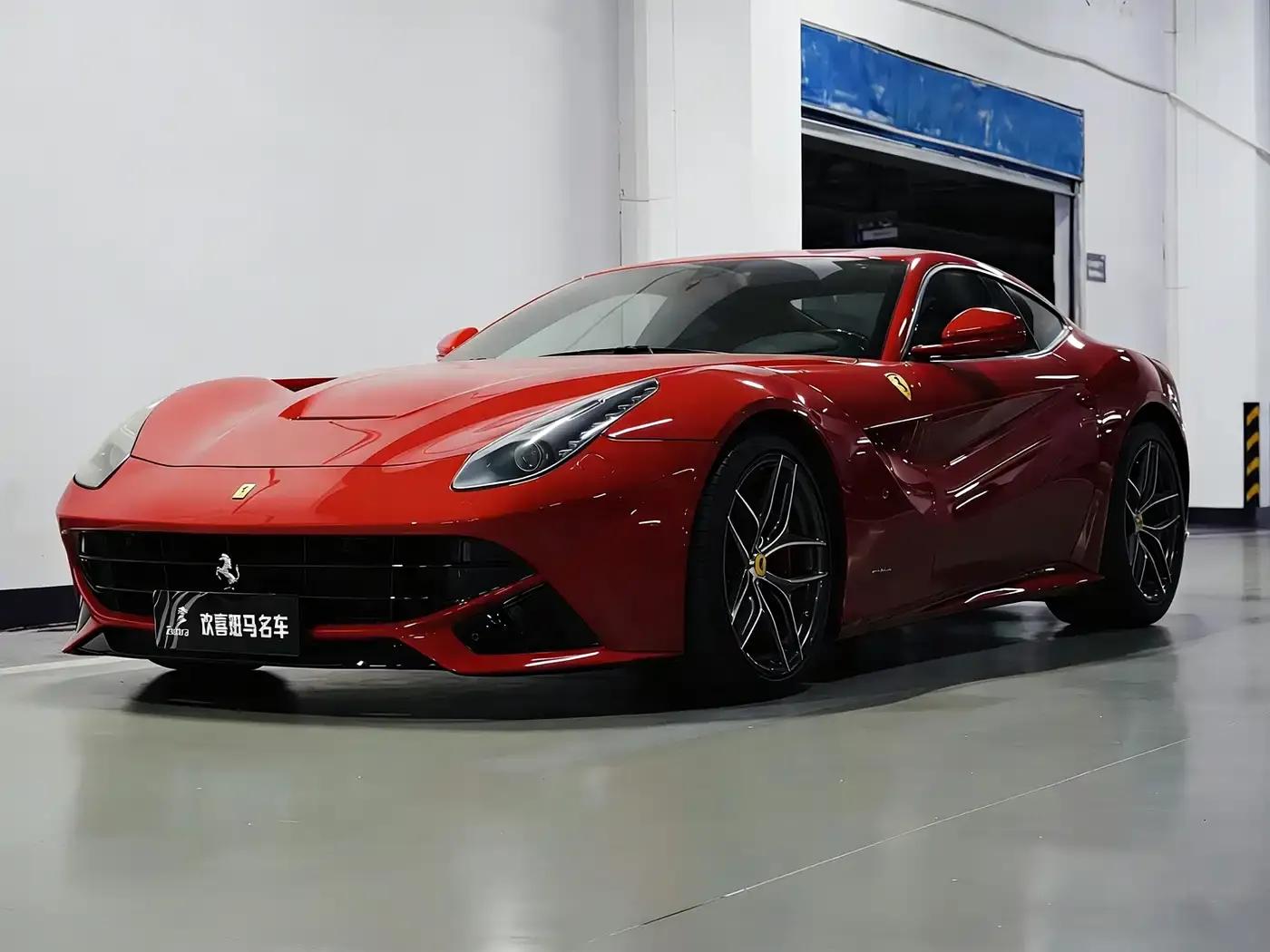 2013 F12berlinetta 6.3L Standard Model — миниатюра 1
