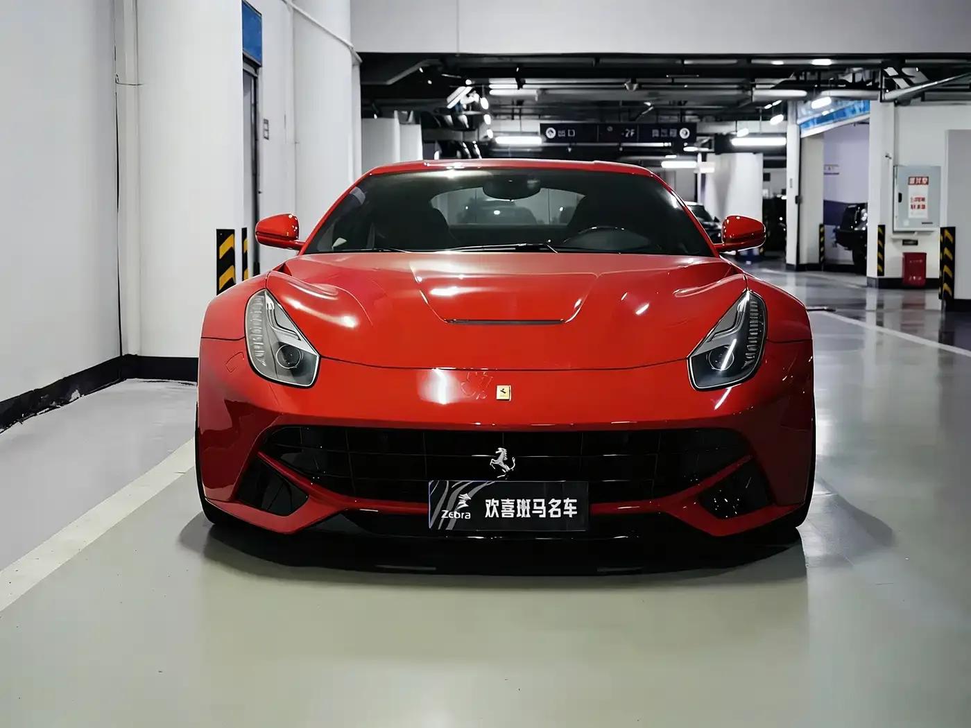 2013 F12berlinetta 6.3L Standard Model — миниатюра 2