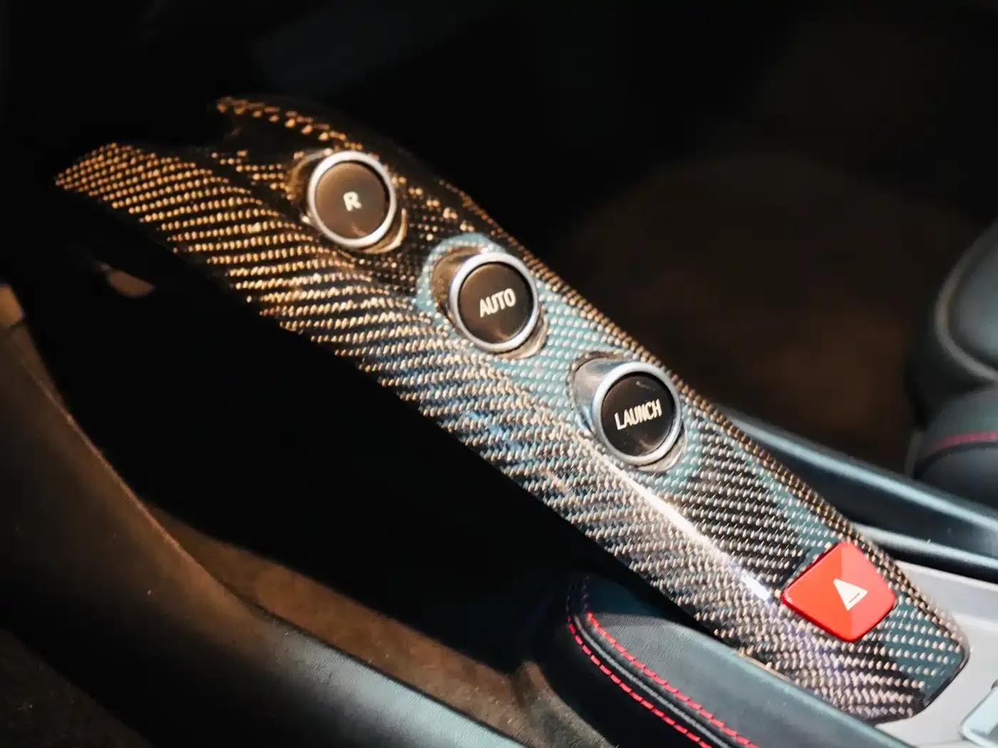 2013 F12berlinetta 6.3L Standard Model — миниатюра 11