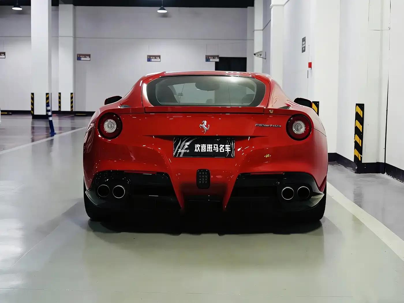 2013 F12berlinetta 6.3L Standard Model — миниатюра 5