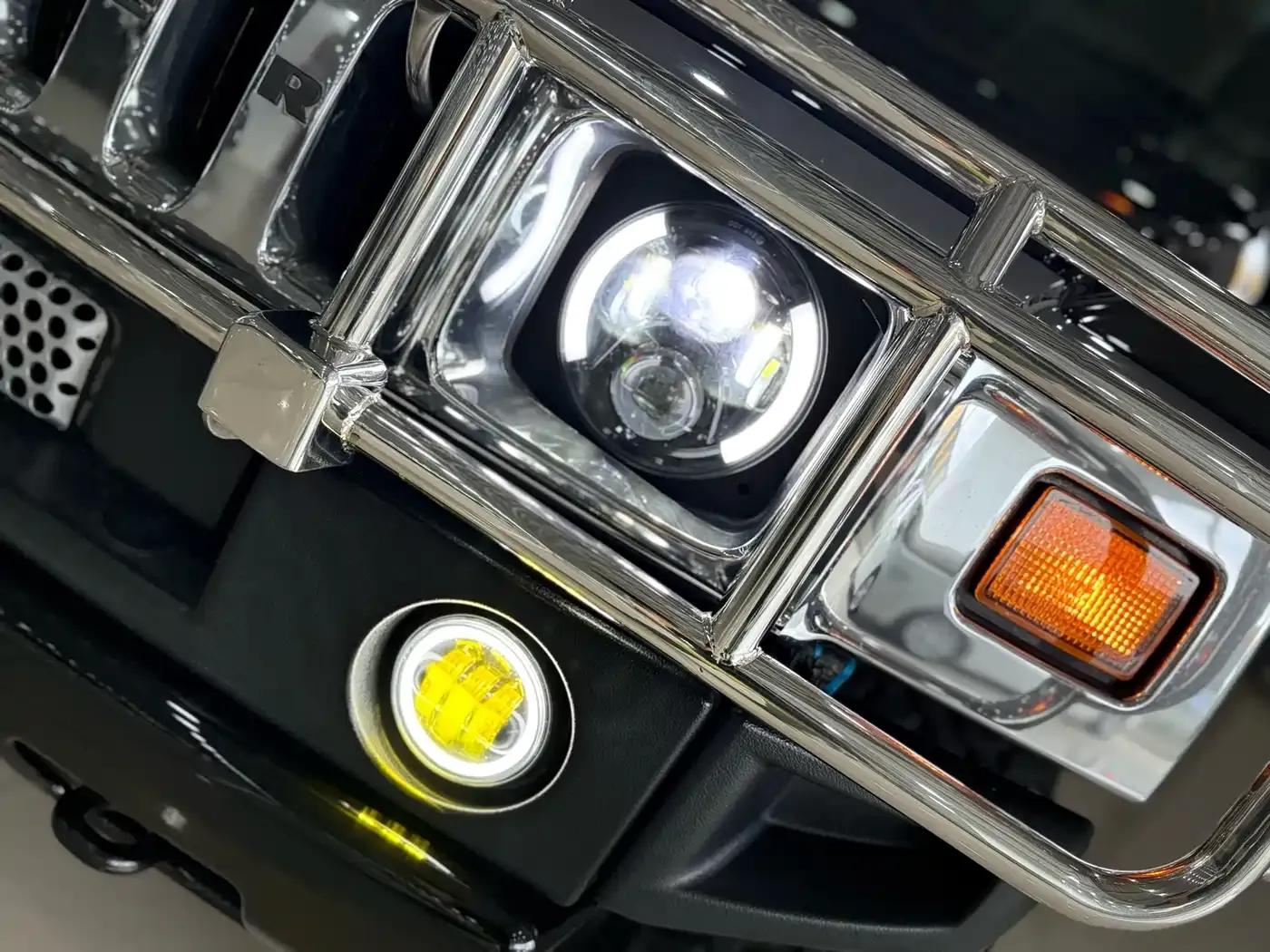 2004 Hummer H2 6.0 AT — миниатюра 31