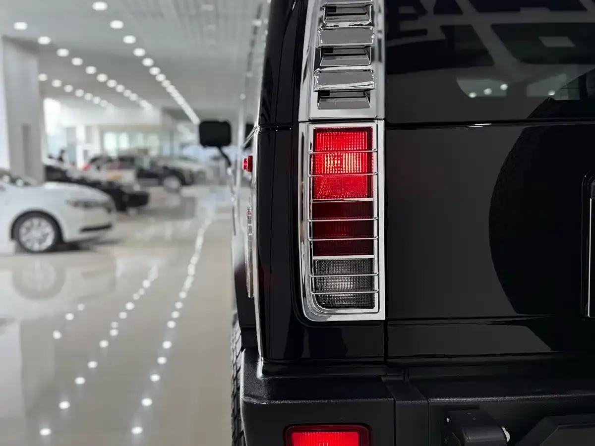 2004 Hummer H2 6.0 AT — миниатюра 37