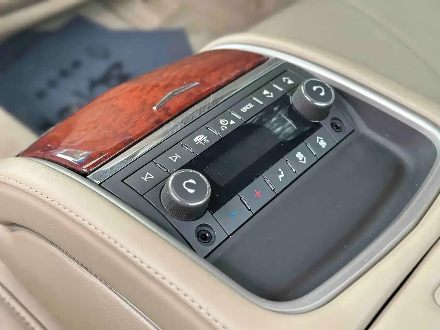 SLS Seville 2012 2.0T Comfort Model — миниатюра 19