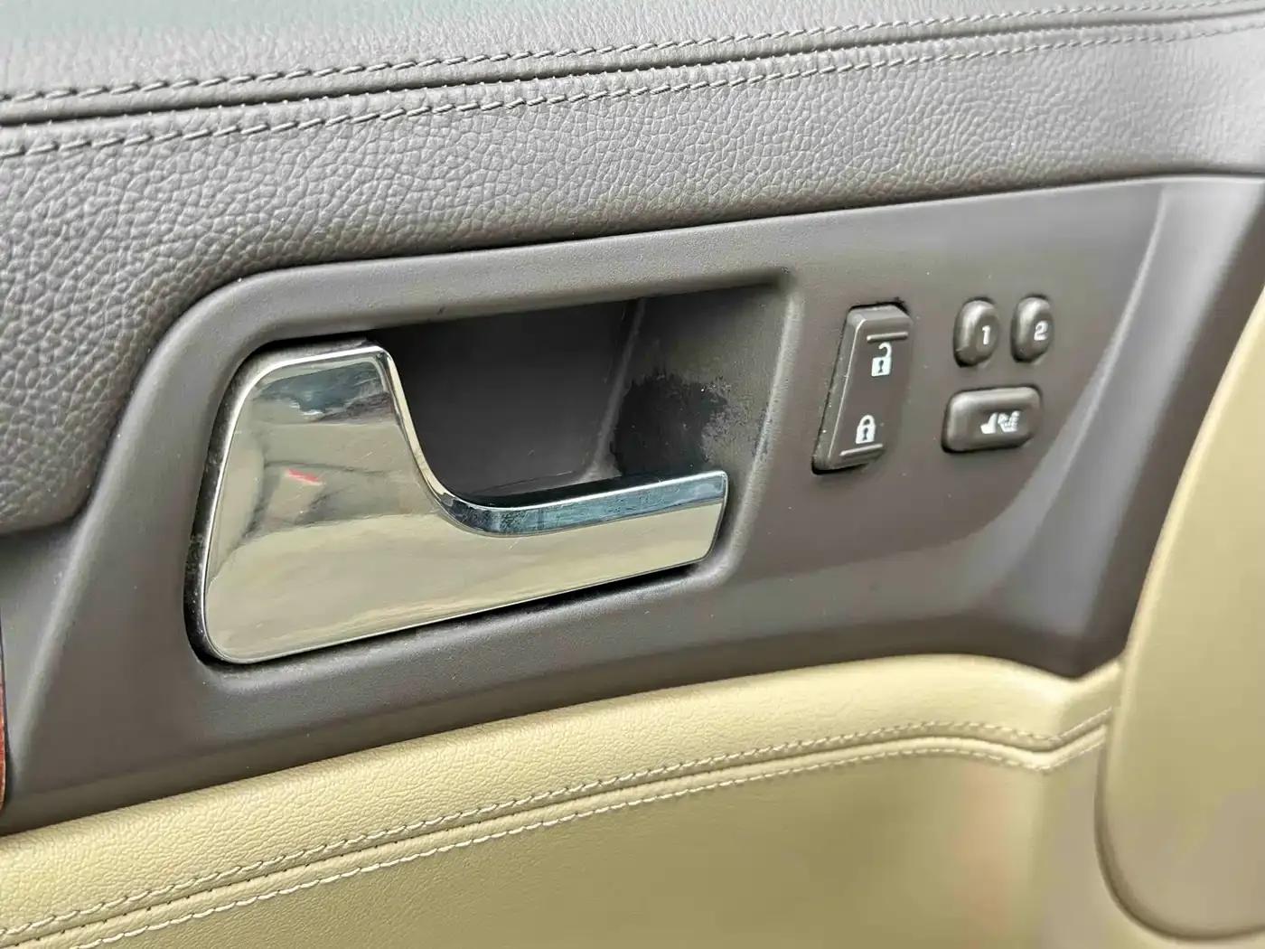SLS Seville 2012 2.0T Comfort Model — миниатюра 25