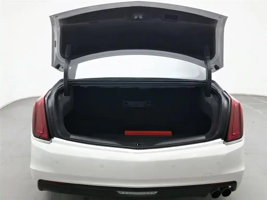 Cadillac CT6 Plug-in 2017 30E Elite — миниатюра 16