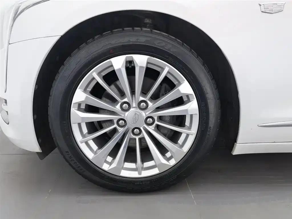 Cadillac CT6 Plug-in 2017 30E Elite — миниатюра 17