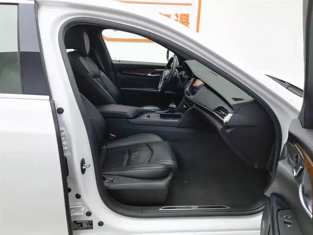 Cadillac CT6 Plug-in 2017 30E Elite — миниатюра 23