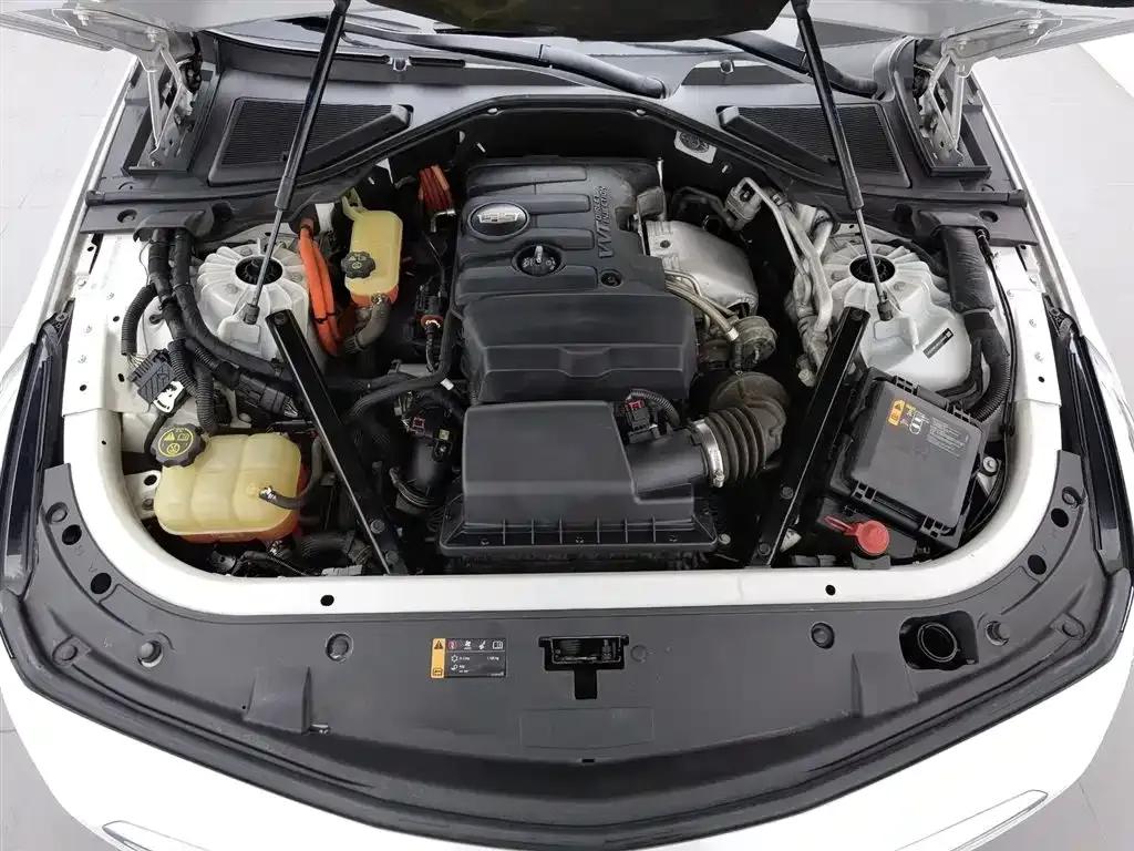 Cadillac CT6 Plug-in 2017 30E Elite — миниатюра 6