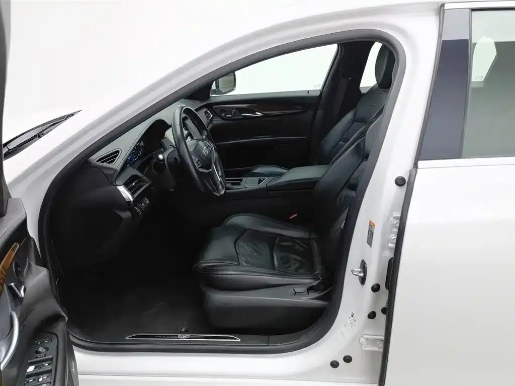 Cadillac CT6 Plug-in 2017 30E Elite — миниатюра 10