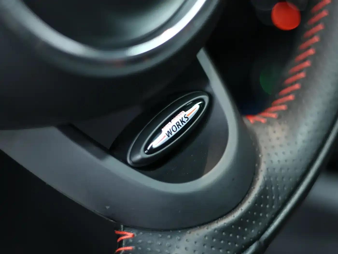 2017 MINI JCW CLUBMAN 2.0T JOHN COOPER WORKS Geek — миниатюра 11