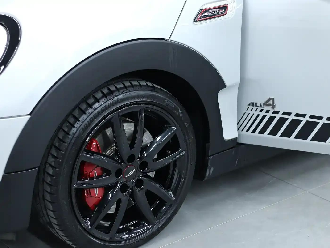 2017 MINI JCW CLUBMAN 2.0T JOHN COOPER WORKS Geek — миниатюра 5