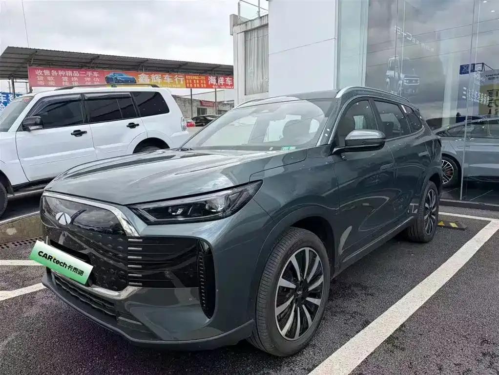 Fengyun T8 2025 1.5T 130km Premium Edition 5-seater — миниатюра 1