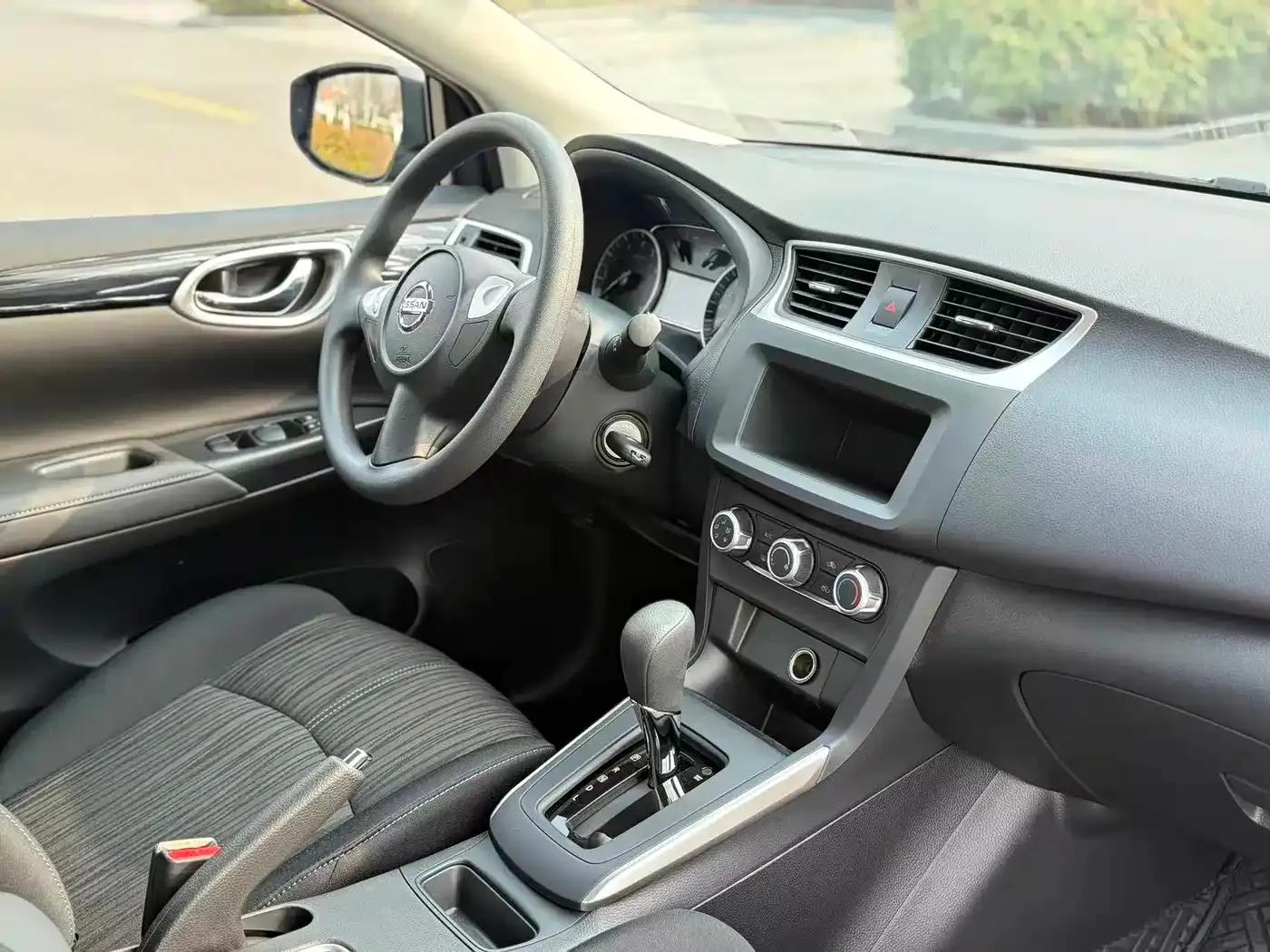 Nissan Sylphy 2026 Classic 1.6L CVT Comfort Edition — миниатюра 9
