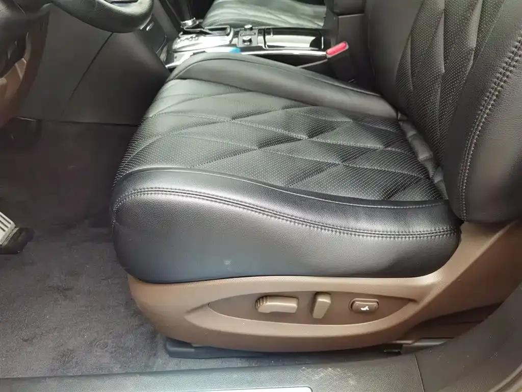 Infiniti QX70 2013 3.7L Standard Edition — миниатюра 20