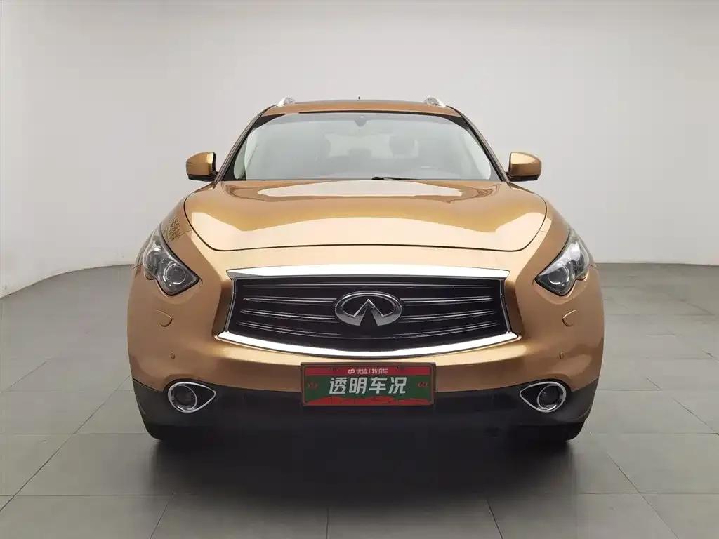 Infiniti QX70 2013 3.7L Standard Edition — миниатюра 3