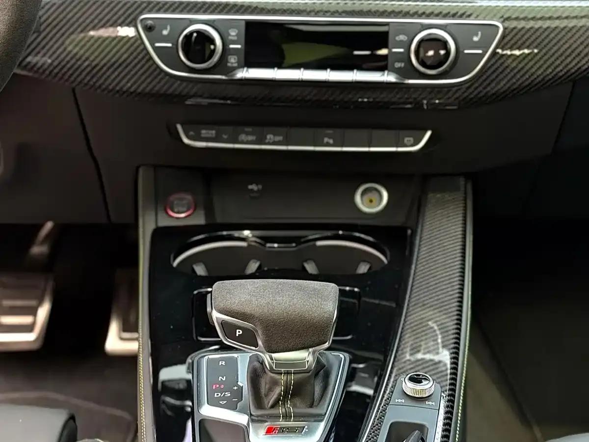 2024 Audi RS 4 RS4 Avant Ultimate Edition — миниатюра 11